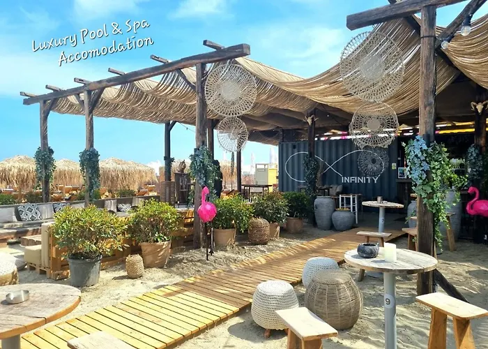 Northbay Sunrise View - Infinity Pool & * Năvodari